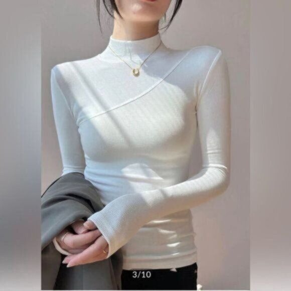 Commense white stretchy mock Neck Long sleeve  seamed detail Top NWT - Picture 10 of 10